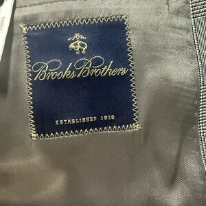 Brooks Brothers Gray Houndstooth Blazer